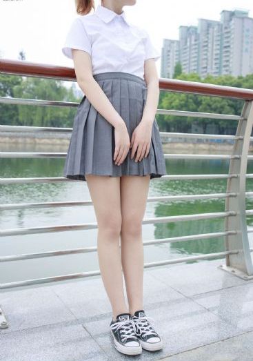 德国产拉杆箱_老版国语字幕